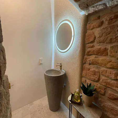 Apartman Luxurioese Mit Wellness Oase Saarburg