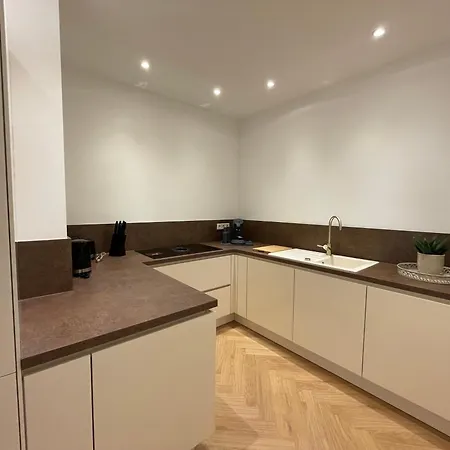 Luxurioese Mit Wellness Oase Apartman *