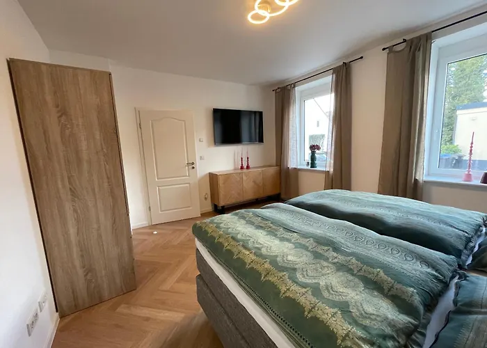 Luxurioese Mit Wellness Oase *