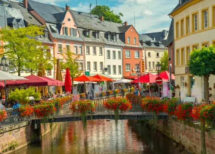 Luxurioese Mit Wellness Oase * Saarburg