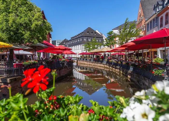 Luxurioese Mit Wellness Oase * Saarburg